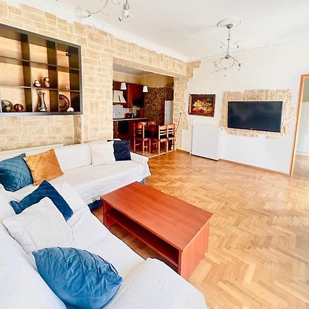 Neoclassical 2Bed In Kallimarmaro Athen Eksteriør billede