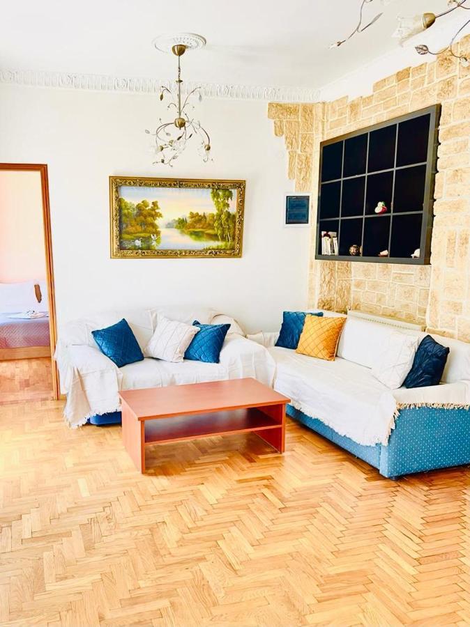 Neoclassical 2Bed In Kallimarmaro Athen Eksteriør billede