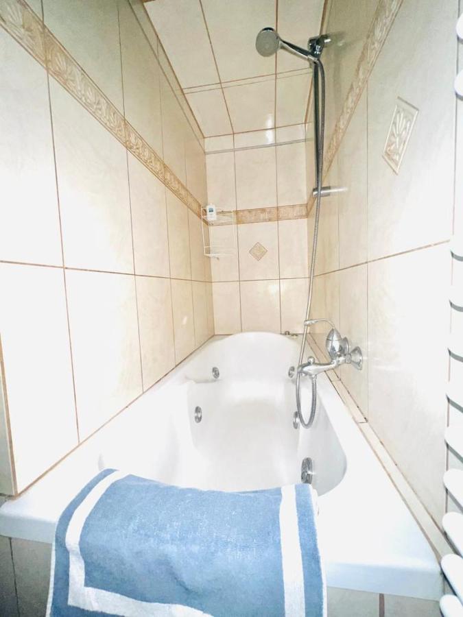 Neoclassical 2Bed In Kallimarmaro Athen Eksteriør billede
