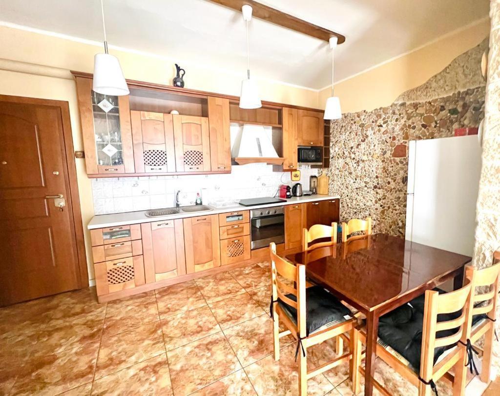 Neoclassical 2Bed In Kallimarmaro Athen Eksteriør billede
